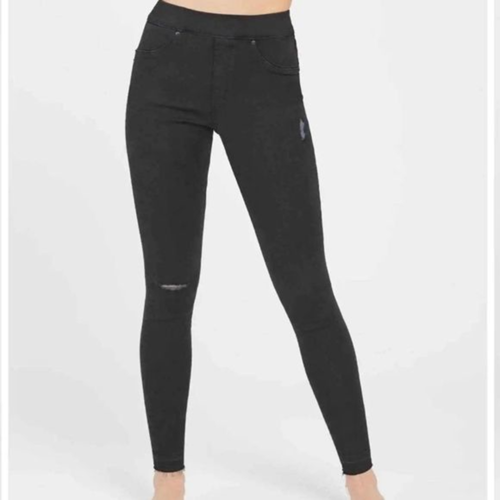 Spanx Vintage Wash Black Distressed‎ Ankle Skinny Shapewear Pull On Jeans XS